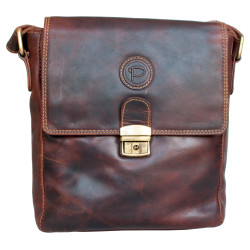 Středně velká, ale prostorná pánská kožená taška Pedro s popruhem přes rameno
